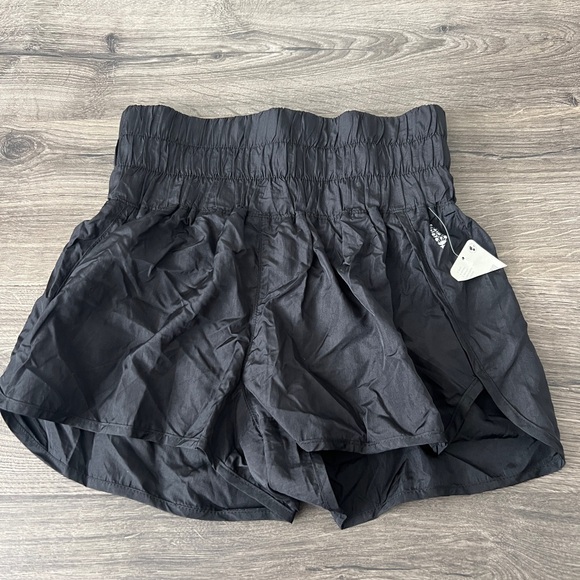 NWT FREE PEOPLE -4 PAIRS NWT- The Way Home Shorts- 4 NWT pairs!! - Picture 9 of 10
